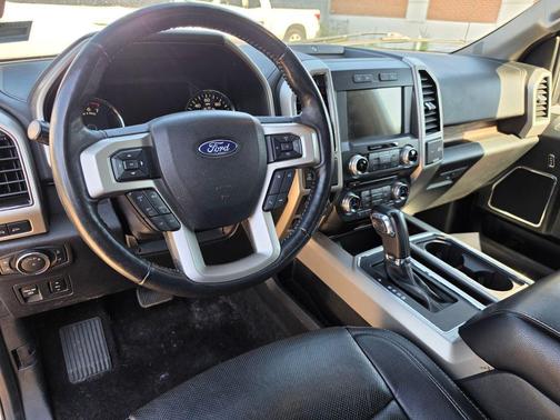 WHITE PLATINUM MET TRI-COAT 2018 Ford F-150 Lariat