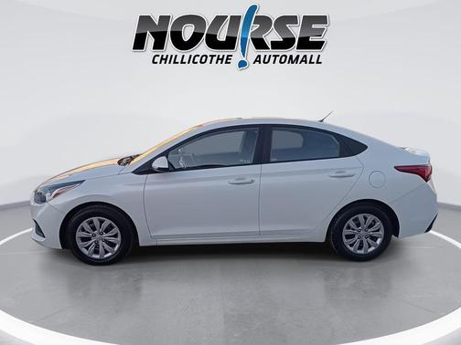 2021 Hyundai Accent SE