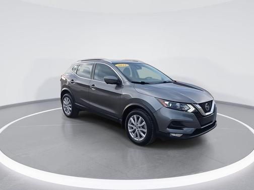 2022 Nissan Rogue Sport SV