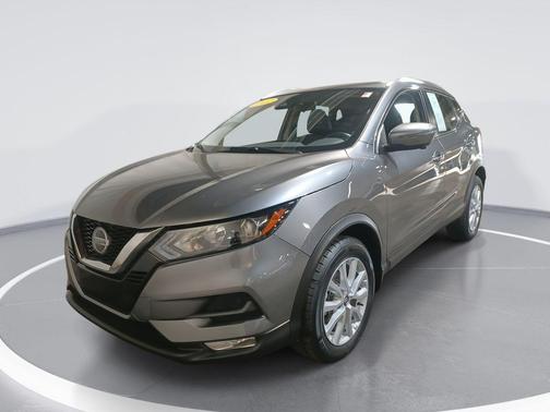 2022 Nissan Rogue Sport SV