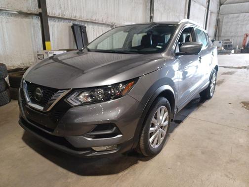 2022 Nissan Rogue Sport SV