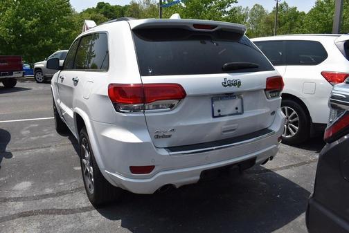 Photo 5 of 27 of 2021 Jeep Grand Cherokee Overland