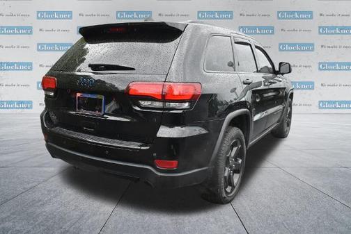 2018 Jeep Grand Cherokee LAREDO