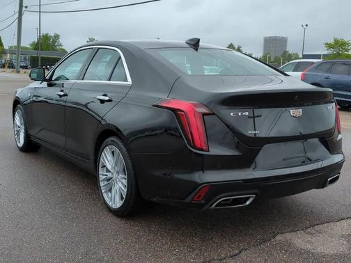 2022 Cadillac CT4 Premium Luxury