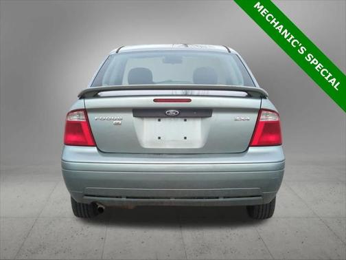 2005 Ford Focus S