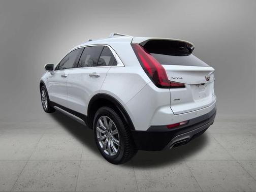 2020 Cadillac XT4 Premium Luxury