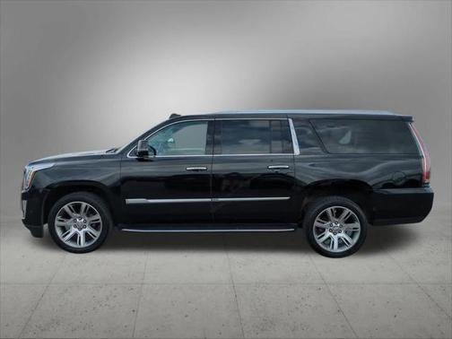 2019 Cadillac Escalade ESV Luxury