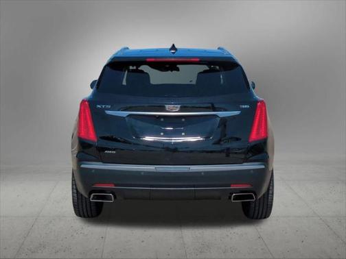 2018 Cadillac XT5 Premium Luxury