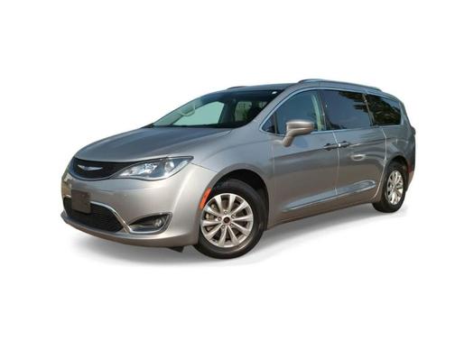 2018 Chrysler Pacifica Touring-L