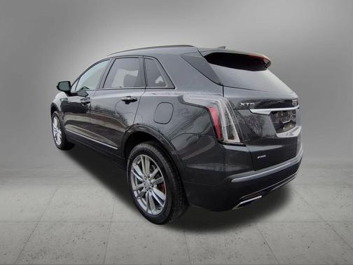 2023 Cadillac XT5 Sport
