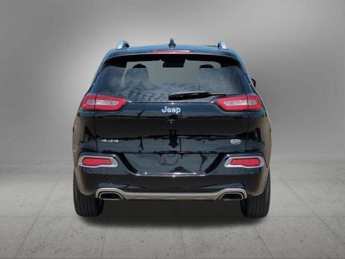 2018 Jeep Cherokee Overland