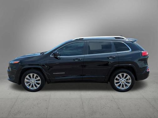 2018 Jeep Cherokee Overland