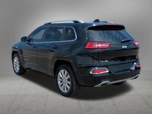 2018 Jeep Cherokee Overland