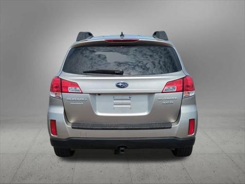 2014 Subaru Outback 3.6R Limited