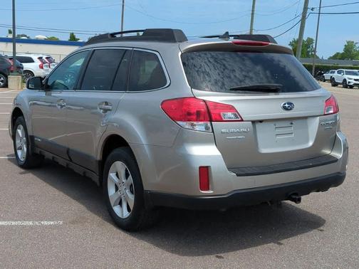 2014 Subaru Outback 3.6R Limited