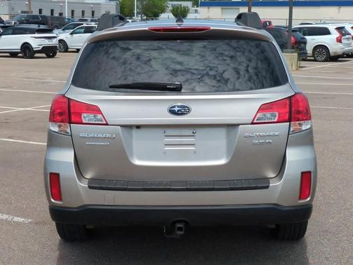 2014 Subaru Outback 3.6R Limited