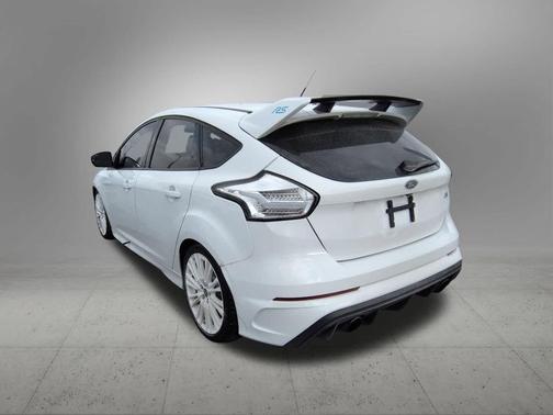 2017 Ford Focus RS Base