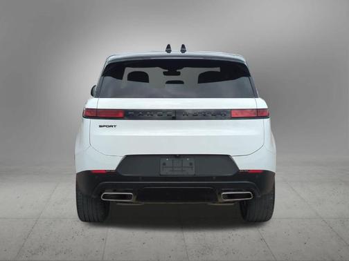 2025 Land Rover Range Rover Sport P360 SE