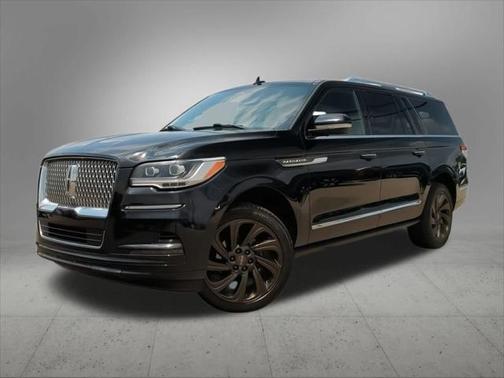 2022 Lincoln Navigator L Reserve