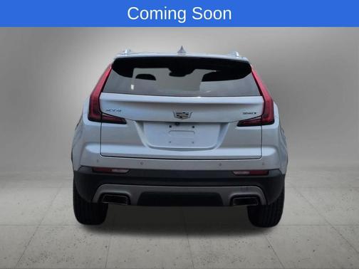 Radiant Silver Metallic 2020 Cadillac XT4 Premium Luxury