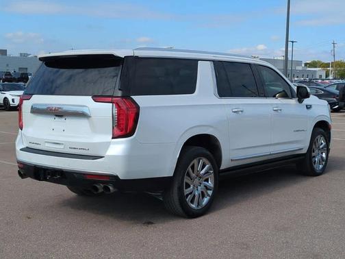 2021 GMC Yukon XL Denali