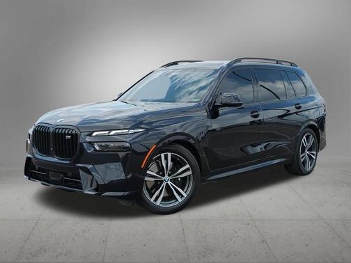 2025 BMW X7 M60i