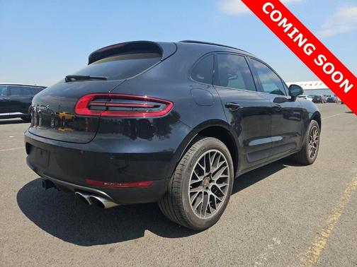2016 Porsche Macan S