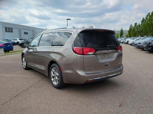 2018 Chrysler Pacifica Limited