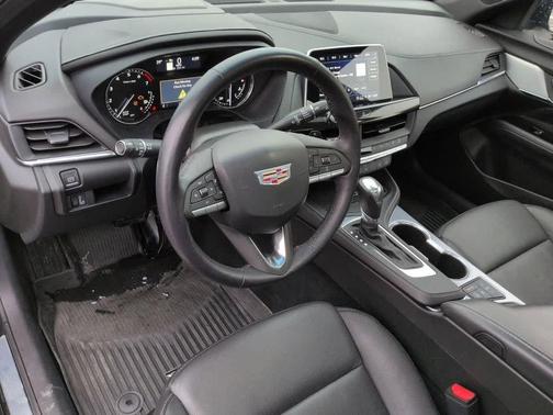 2024 Cadillac CT4 Premium Luxury