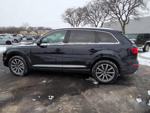 2017 Audi Q7 3.0T Premium Plus