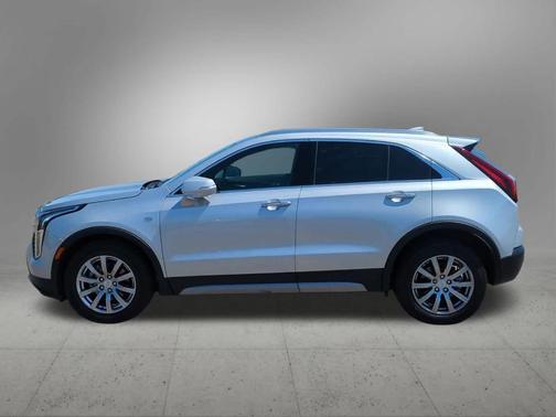 2022 Cadillac XT4 Premium Luxury