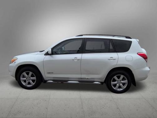 Blizzard Pearl 2007 Toyota RAV4 Limited