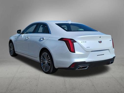 2022 Cadillac CT4 Premium Luxury