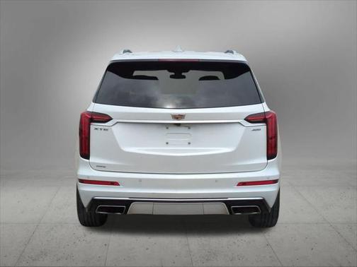 2023 Cadillac XT6 Premium Luxury AWD