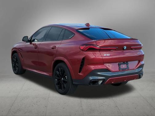 2023 BMW X6 xDrive40i