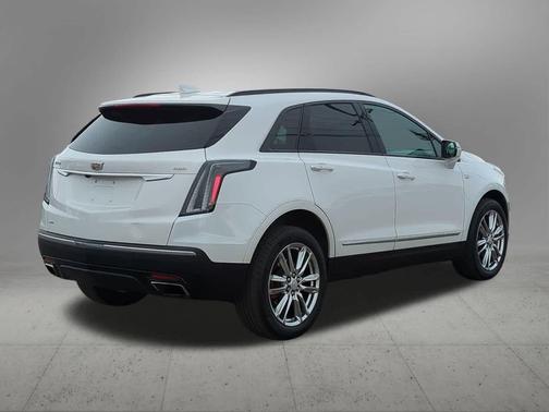 2023 Cadillac XT5 Sport