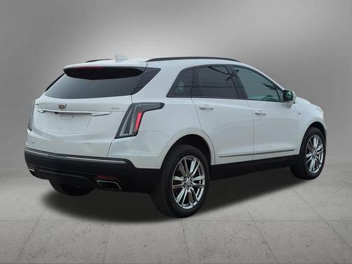 2023 Cadillac XT5 Sport