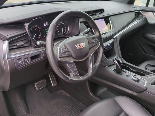 2023 Cadillac XT5 Sport