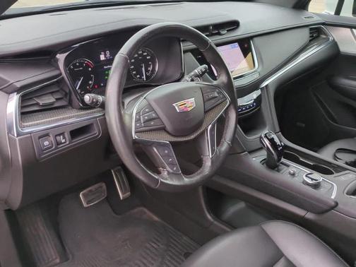 2023 Cadillac XT5 Sport