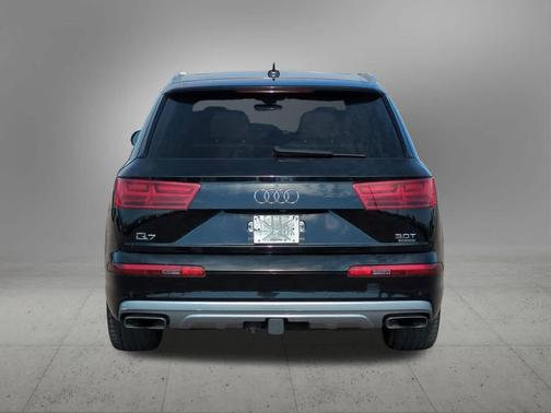 2017 Audi Q7 3.0T Prestige