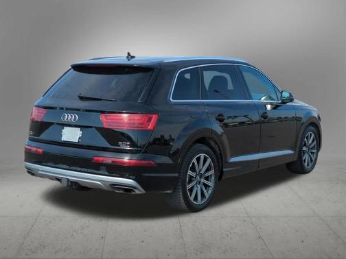 2017 Audi Q7 3.0T Prestige