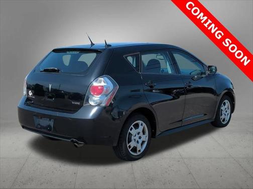 2009 Pontiac Vibe Base
