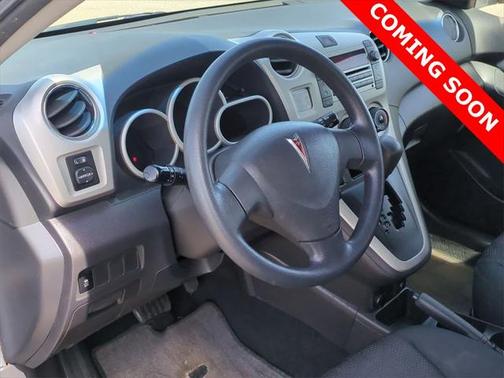 2009 Pontiac Vibe Base