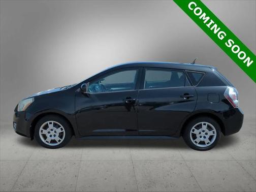 2009 Pontiac Vibe Base
