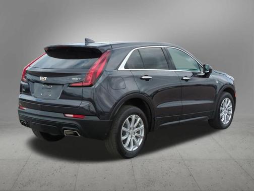 2022 Cadillac XT4 Luxury