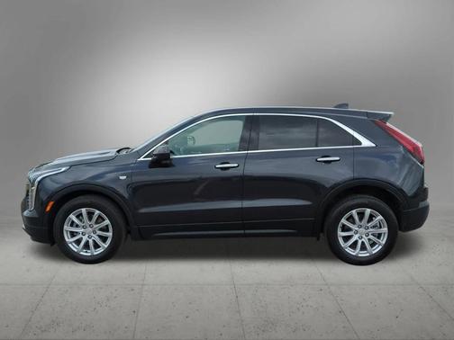 2022 Cadillac XT4 Luxury