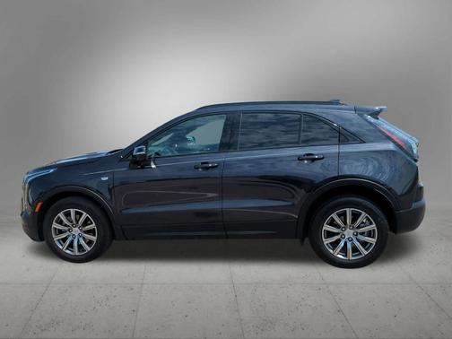 2022 Cadillac XT4 Sport