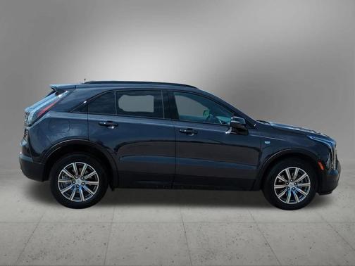 2022 Cadillac XT4 Sport