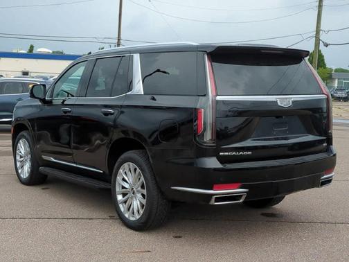 2021 Cadillac Escalade Luxury