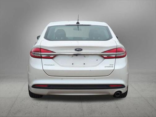 2018 Ford Fusion Hybrid SE